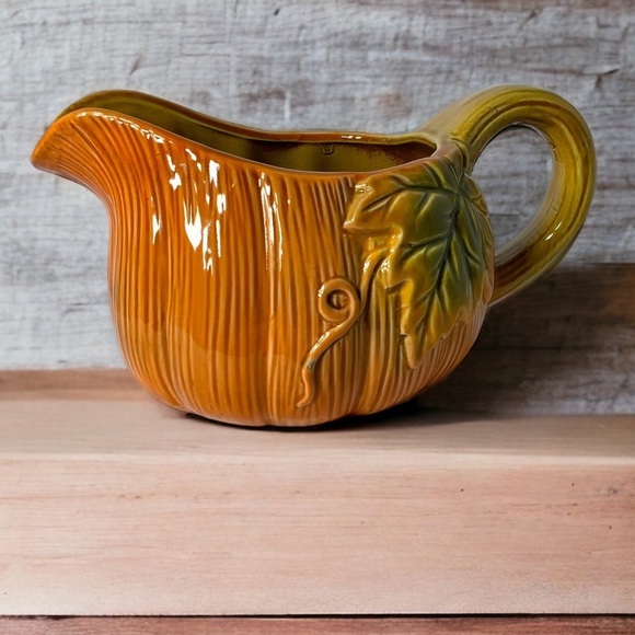 Harvest Pumpkin Gravy Boat Pitcher Hand Painted Glazed Ceramic NEW Merchandise - Picture 6 of 15